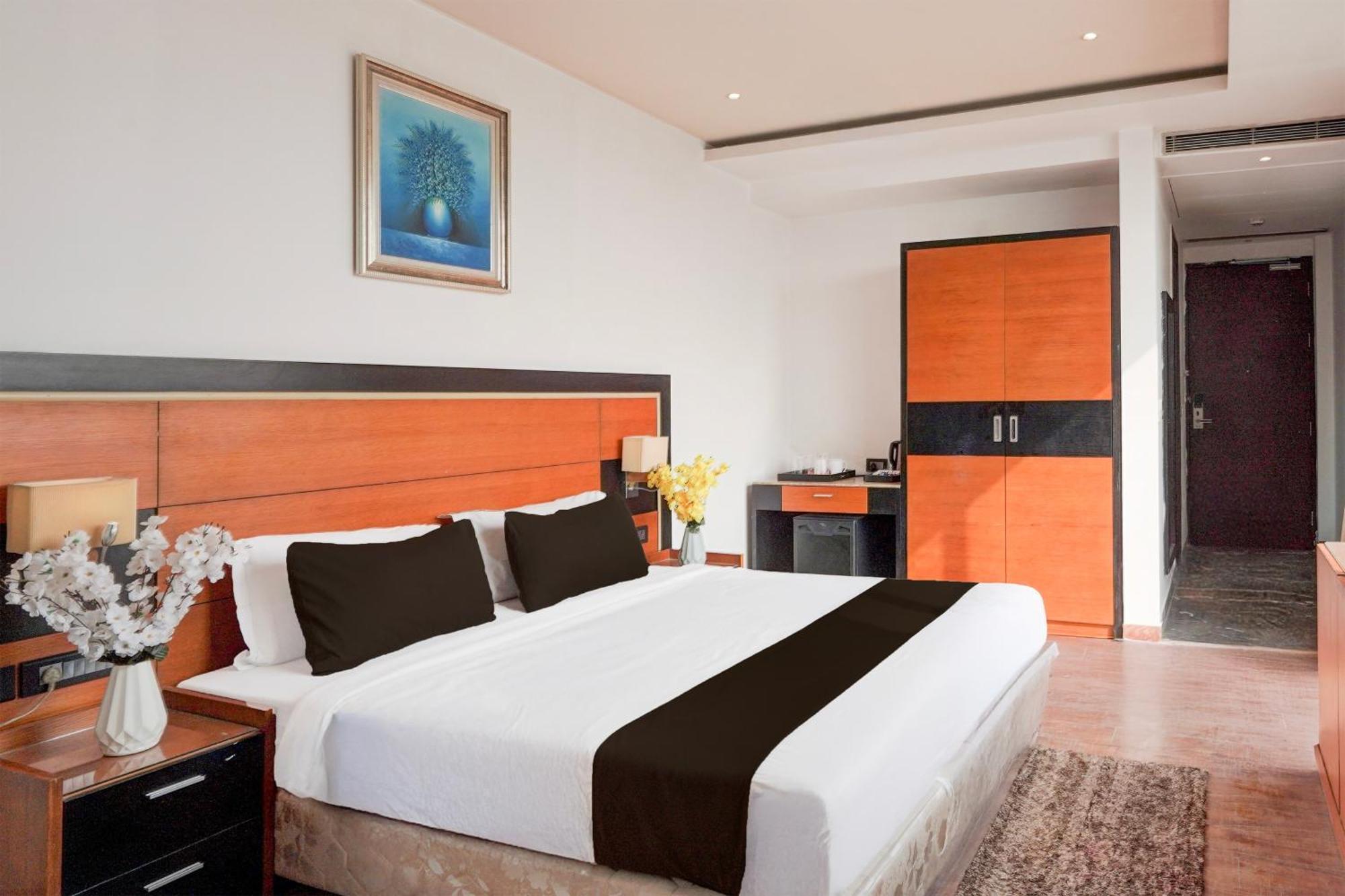 Townhouse Oak Agra Near Sultanganj Puliya Formerly Bb Grand Luaran gambar